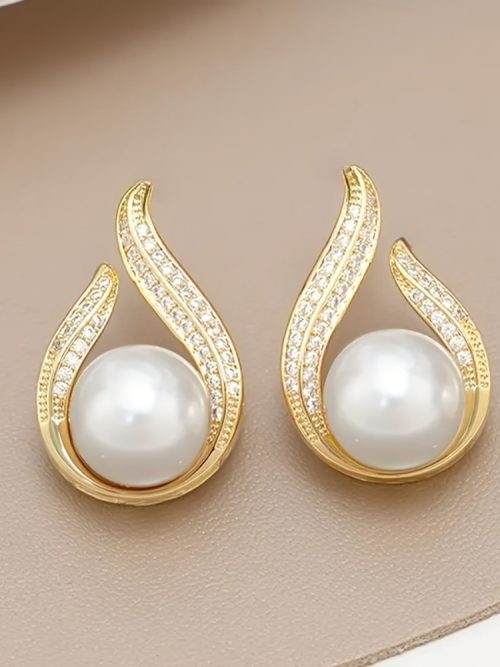 Elegant Sparkling Pearl Earrings |Gold